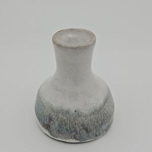 Vintage Pottery Craft Vase Flower Bud Signed RD‎